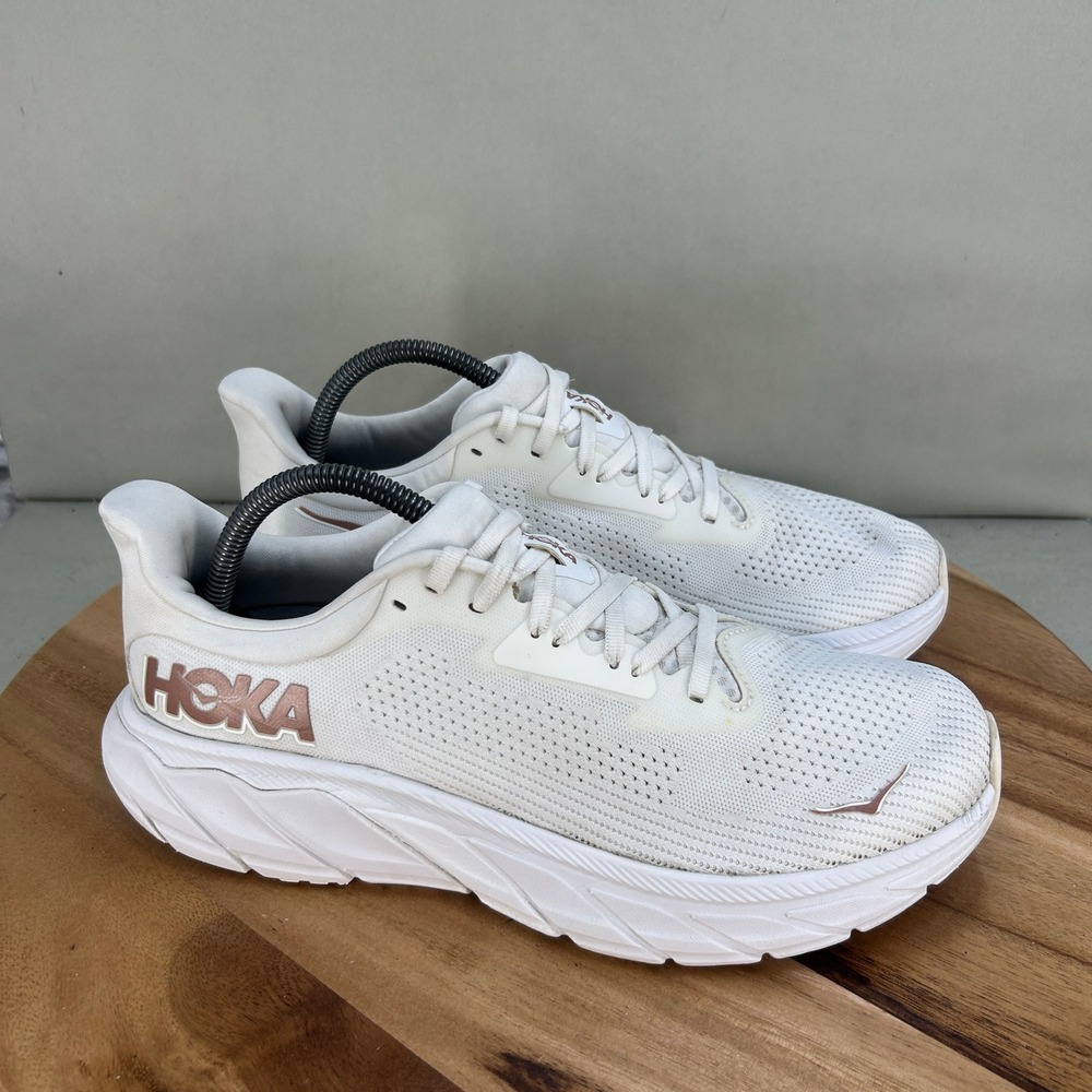 Hoka Arahi 7 Womens Running Shoes White Rose Gold Size 10.5 B Stability Sneaker